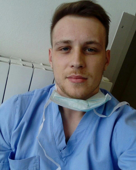 Dr Igor Purić, Doktor medicine