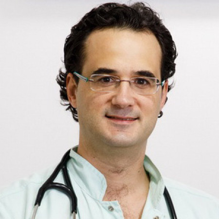 Dr Borislav Dolamić, Specijalista interne medicine