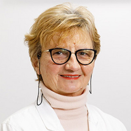 Mr sci. med. dr Olga Supić, Specijalista radiologije