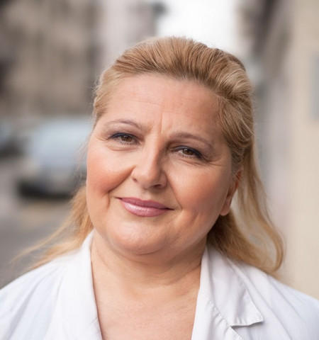 Dr Vesna Novičić, Specijalista ginekologije i akušerstva