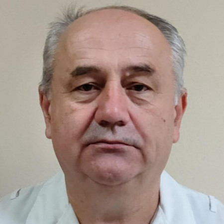 Dr Radenko Rubežić, Ortoped