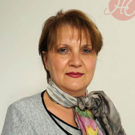 Spec. dr med. Mila Lazarević, Specijalista interne medicine, nefrolog