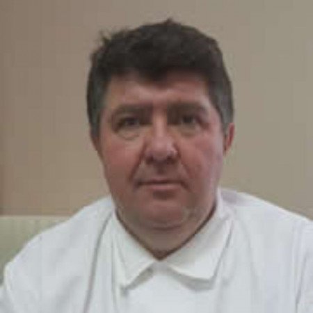 Spec. dr med. Radomir Radivojević, Specijalista ortopedije sa traumatologijom