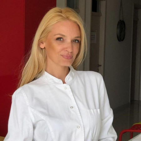 Dr Ana Đinđić Leburić, Specijalista estetske medicine