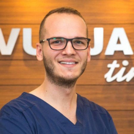 Stomatolog Vukašin Janjović, Doktor opšte stomatologije