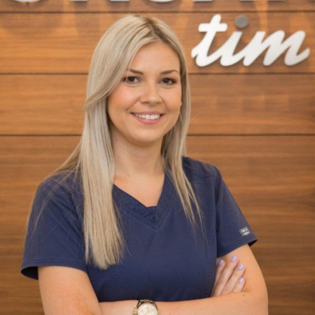 Stomatolog Jovana Crnoglavac - Stomatolog