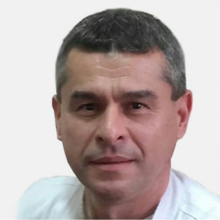 Prim. dr sci. med. Boris Kovačević, Specijalista pedijatrije