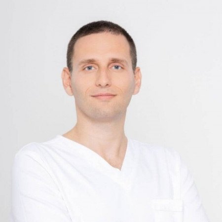 Spec. dr med. Igor Kapetanović, Specijalista dermatovenerologije