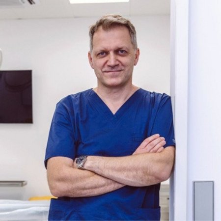 Dr mr sci. med. Dario Jocić, Specijalista opšte hirurgije na subspecijalizaciji iz vaskularne hirurgije