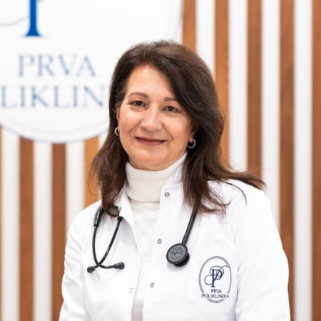 Spec. dr med. Bojana Stefanović, Specijalista interne medicine