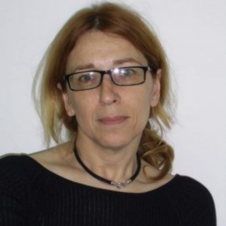 Prof. dr Elka Stefanova, Specijalista neurologije