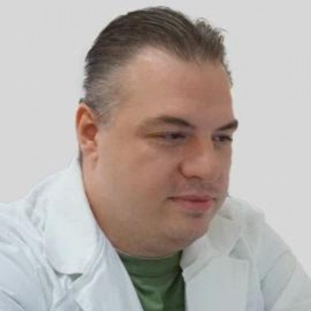 Miodrag Nikodijević, Specijalista ortopedije