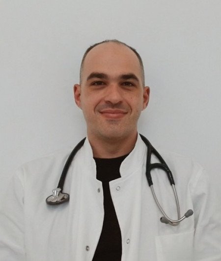 Mr sci. med. dr Mihajlo Farkić, Specijalista kardiologije