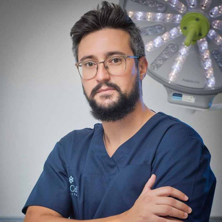 Spec. dr med. Luka Babić, Specijalista kardiohirurgije