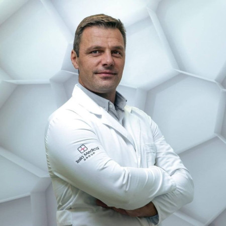 Spec. dr med. Uroš Miladinović, Specijalista radiologije