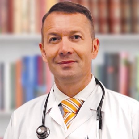 Spec. dr med. Aleksandar Radović, Specijalista interne medicine