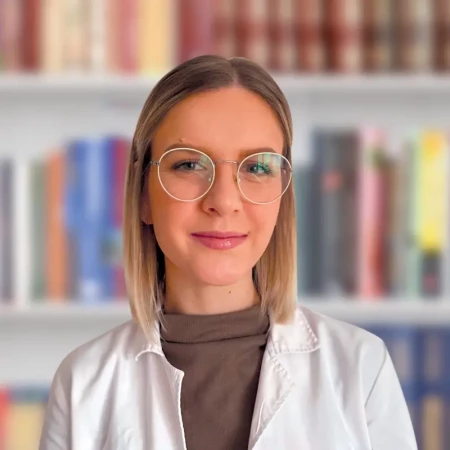 Dr Jelena Savić - Lekar opšte medicine