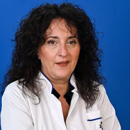 Prof. dr Hristina Čolović, Specijalista dečije fizijatrije