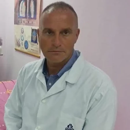 Prof. dr Petar Jovanović - Specijalista urologije