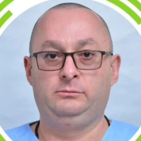 Spec. dr med. Miroslav Stojilković, Specijalista hirurgije