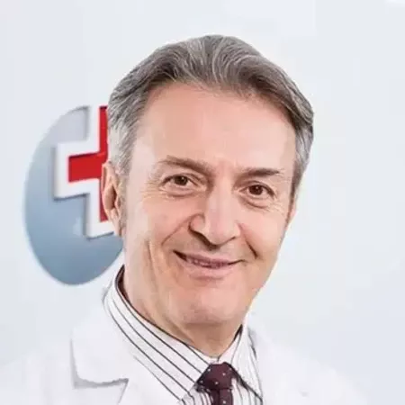 Prof. dr Čedomir Vučetić, Specijalista ortopedske hirurgije
