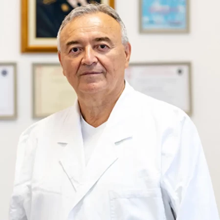 Prof. dr Uroš Zoranović, Specijalista vaskularne hirurgije