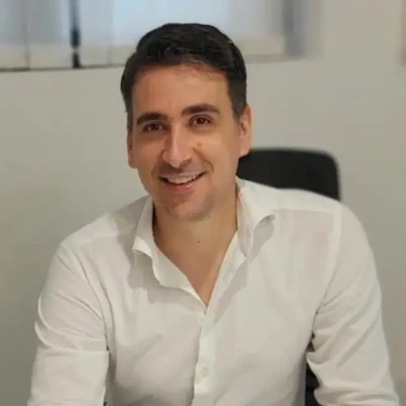 Spec. dr med. Miloš Bojović - Specijalista fizikalne medicine i rehabilitacije