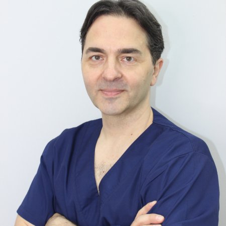 Spec. dr med. Goran V. Zorić, Specijalista opšte hirurgije, subspecijalista endokrine hirurgije