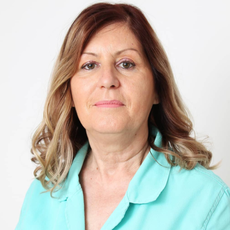 Dr Lela Stojković Gvozdić, Specijalista oftalmologije