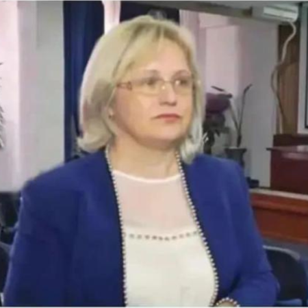 Spec. dr med. Snežana Sarić, Specijalista dečije endokrinologije