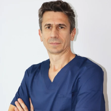 Spec. dr med. Goran Savić, Specijalista urologije