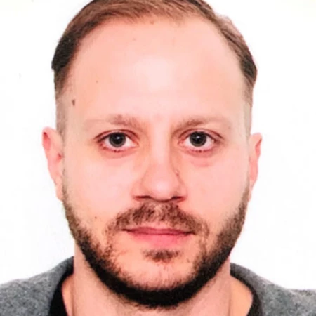 Spec. dr med. Nikola Vacić - Specijalista dečije hirurgije
