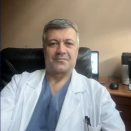 Spec. dr med. Aleksandar Ćurčić, Specijalista onkohirurgije