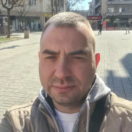 Ass. dr Aleksandar Janković - Specijalista nefrologije