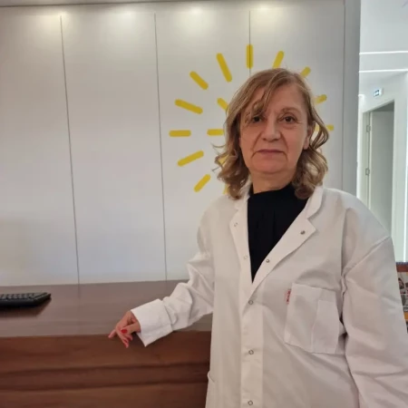 Prof. dr Mirjana Kocić - Specijalista fizikalne medicine i rehabilitacije