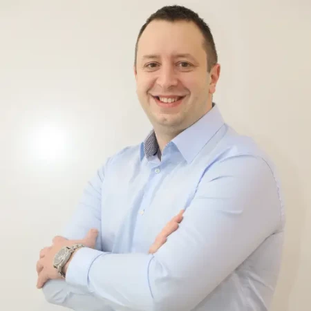 Dr Vuk Trifunović - Specijalista ortopedske hirurgije sa traumatologijom