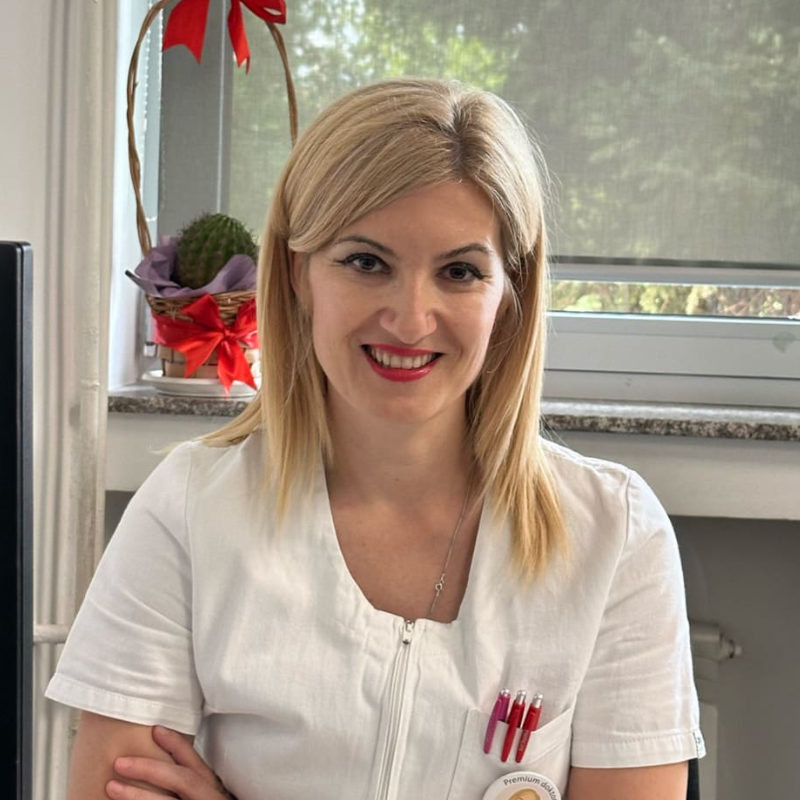  Marijana Mitrović