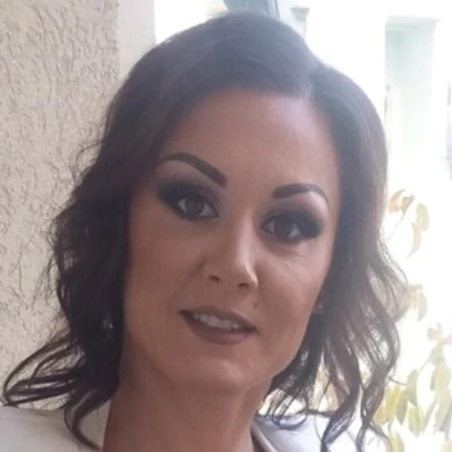  Nadija Hulali