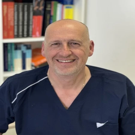 Doc. dr Slobodan Mićović - Specijalista kardiohirurgije