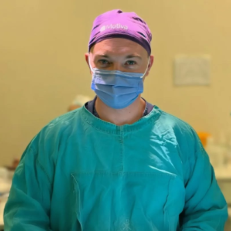 Spec. dr med. Dimitrije Adamović - Specijalista plastične, rekonstruktivne i estetske hirurgije