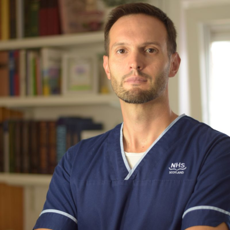 Spec. dr med. Miloš Simić - Specijalista ortopedske hirurgije i traumatologije