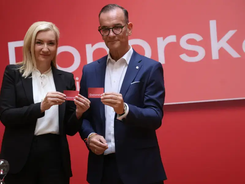 Srbija uvodi novu donorsku karticu