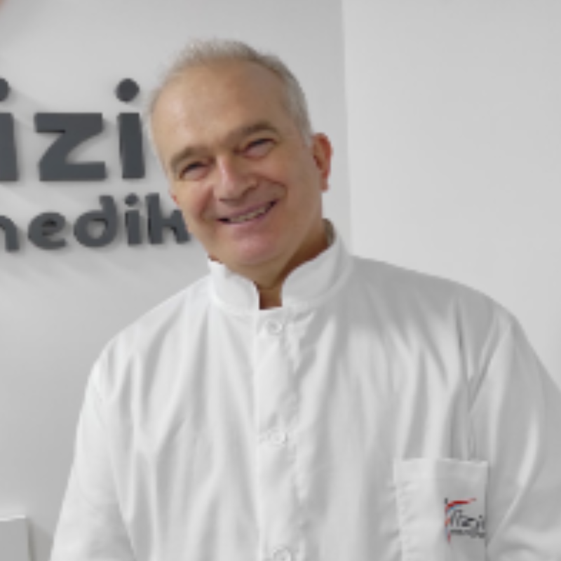  Andraš Mađar