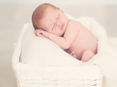 Prevremeni porođaj je onaj koji započne pre navršene 37. nedelje trudnoće. Od 10 porođaja jedan je prevremen i smatra se glavnim uzrokom preko 75% smrti beba u ranom novorođenačkom periodu.