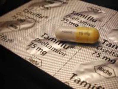 Lek tamiflu na koji je, prema izveštaju Svetske zdravstvene organizacije (SZO) virus novog gripa postao otporan, neće biti povučen iz upotrebe u Srbiji, kaže epidemiolog Predrag Kon.