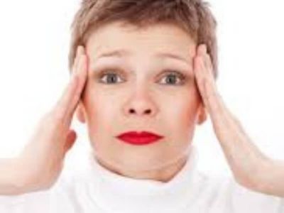 Ljudi koji boluju od migrene, imaju strukturne promene u mozgu, posebno u regiji korteksa, centra za bol i druge senzacije u organizmu, saopštili su svetski naučnici. Stručnjaci navode da je još nejasno da li te promene u mozgu izazivaju migrenu, ili su posledica same migrene.